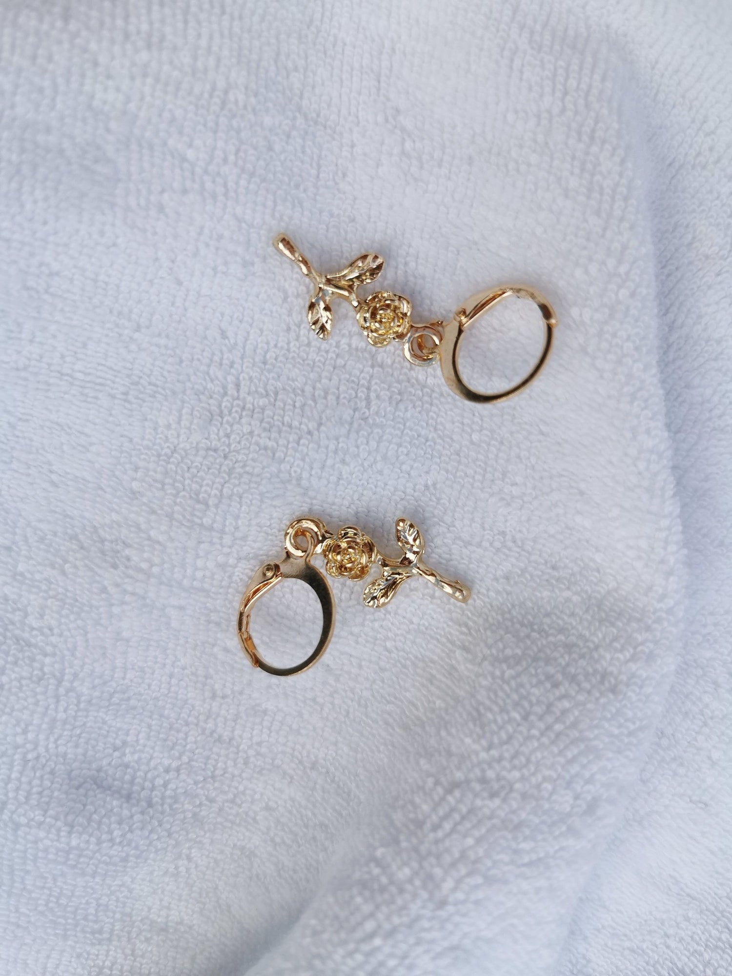 Rose Drip Earrings - Blanche Olia